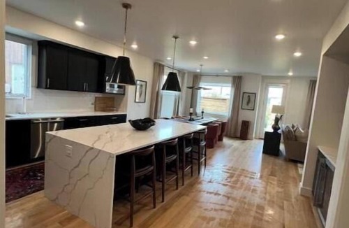 Big Sky House | Very cozy copper John, town center retreat!