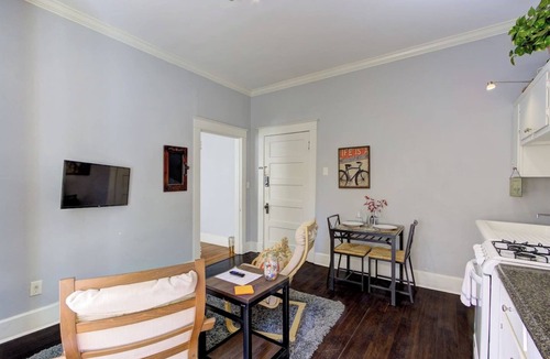 Central Midtown Apartment | Vibrant Chic Midtown | Near Overton & Cooper-Young