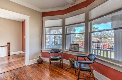 Central Midtown Apartment | Vibrant Chic Midtown | Near Overton & Cooper-Young
