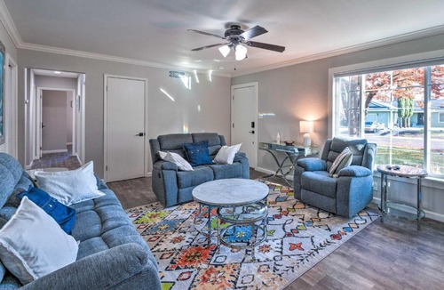 Southwestern Sacramento House | Vibrant Sacramento Home with Yard and Patio!