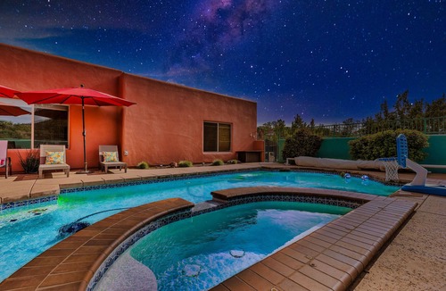 Sedona House | Views! Private Heated Pool + Spa + BBQ + Games + EV + High-speed Wifi