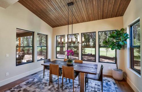 McCall House | Violet Retreat