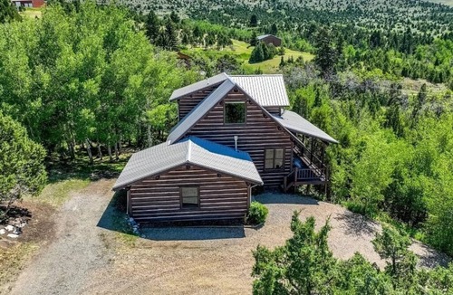 Virginia City Cabin | Virginia City Mountain Splendor!
