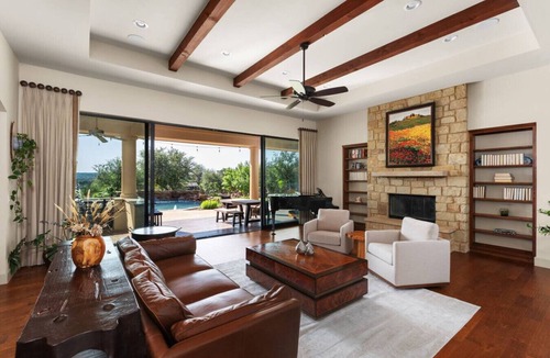 Leander House | Vista Sol Villa | Lake Travis + Pool Nights