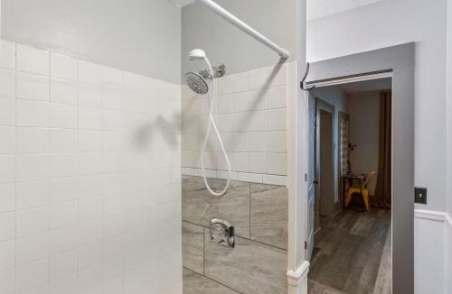 Ohio City Apartment | W38 Back apartment