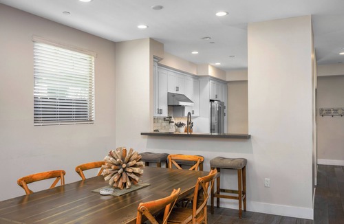 Crown Point House | Wake Up to the Waves- Private Beach Home