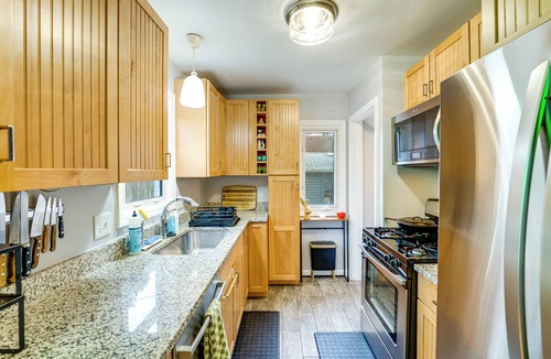 Ferndale House | Walk to Dtwn Ferndale: Quaint Home w/Private Yard