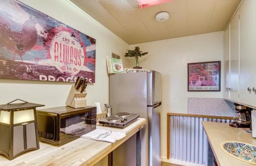 Livingston Apartment | Walk to Dtwn Livingston Studio with Mtn Views!