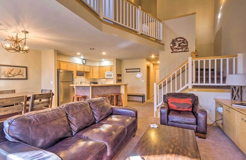 Four O'Clock House | Walk to Lifts: 'Chimney Ridge' Townhome w/Hot Tub