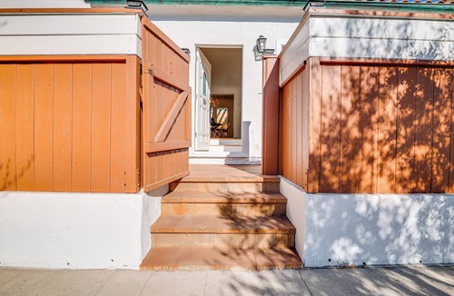Fairfax District House | Walk to Melrose: Chic West Hollywood Home w/Patio