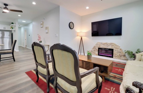 New Center Detroit House | Walk to Motown! Central Detroit Duplex w/Backyard