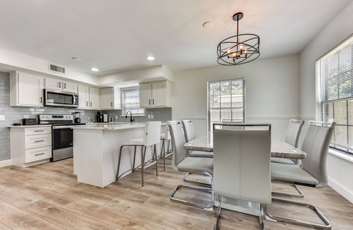 Northside House | Walk to Trout River Pier: Modern Home w/Yard