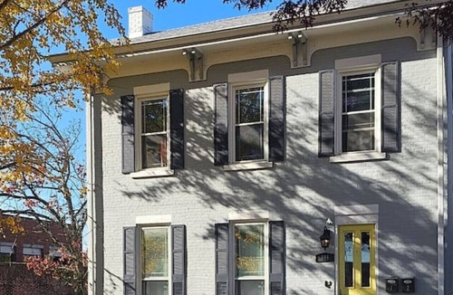 Columbus House | Walkable Downtown Getaway (FREE Bikes to use)