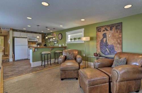 Logan Apartment | Walkable Downtown Logan Apartment with Rooftop Deck