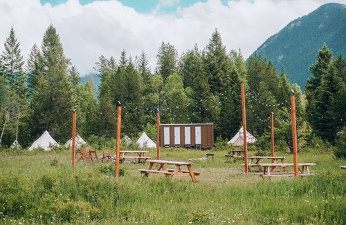 Coram RV Rental | Wander Camp Glacier