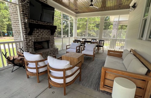 North Augusta House | Water and Golf coarse view. In Charming North Augusta.