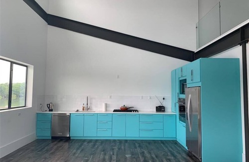 El Lago House | Waterfront home - Seabrook w/Soaring ceiling, Lake view, WeeklyStay