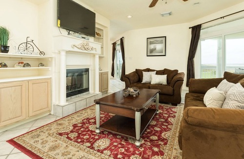 Miramar House | Waterfront home w/ wraparound deck, patio, & private beach access - two dogs OK