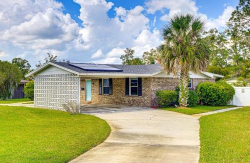 Highlands House | Waterfront JAX Townhome w/River Access!