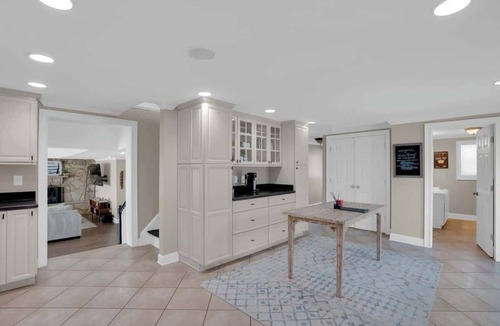 Hollands Landing House | Waterfront King Hideaway with Fast Wi-Fi