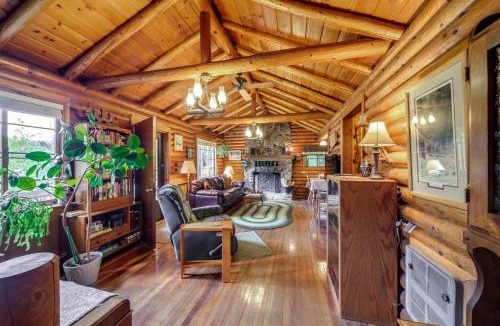 Newport House | Waterfront Newport Vacation Rental on Sacheen Lake