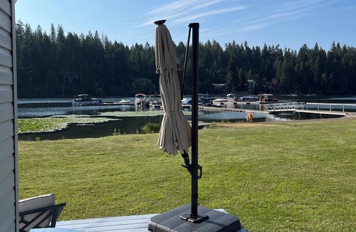 Spirit Lake Cabin | Waterfront Private Cabin w/Deck, Dock Space; AC; BBQ; Breathtaking Views; Pets