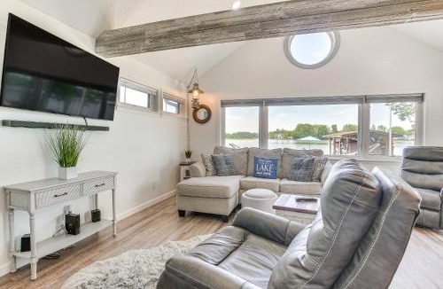 Saint Johns House | Waterfront with Boat Dock Retreat on Indian Lake