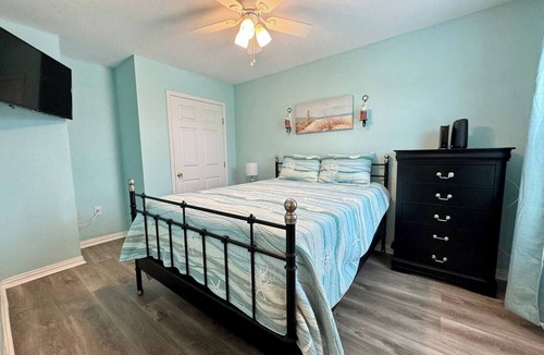 Rockport House | Welcome to G&J Paradise, a charming 3 bedroom, 2.5 bath home in Holiday Beach
