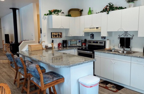 Star Valley Ranch House | Welcome to Paradise!nDog's, $50/pet* nSTR# 11006-2025n15%/wk, 25%/mo discount n