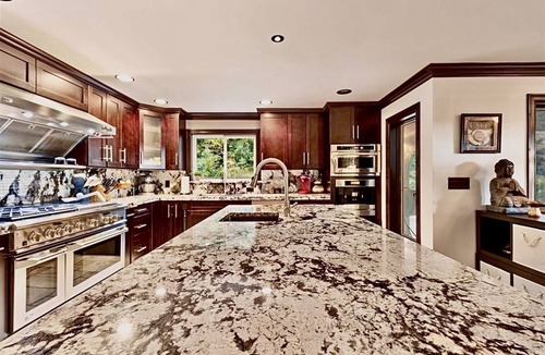 Changewater House | Welcome to @ViewLaneVilla "Insta/IG" NJ Mediterranean Villa with Lake Views