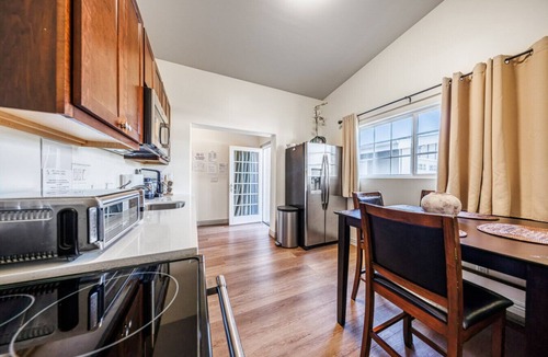 Madrona Condo | Welcoming and Spacious 2-Bedroom Suite in Central Torrance, California