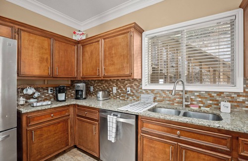 Lost Creek House | West Austin Retreat, Hill Views, Fireplace & Near Downtown