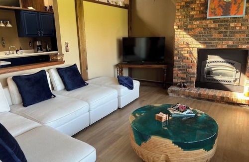 West Glacier House | West Glacier Sleeps 4 On Golf Course W/Golf Cart