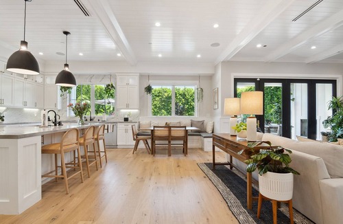 Melrose House | West Hollywood Executive Rental with Pool, Spa & Gym
