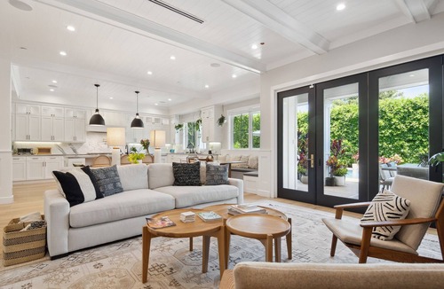 Melrose House | West Hollywood Executive Rental with Pool, Spa & Gym