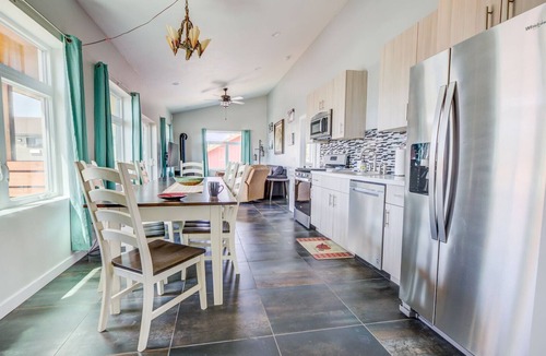 West Yellowstone House | West Yellowstone | Walk to Shops & Dining | Private Balcony Castle Z