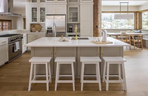 Spanish Peaks House | Western Tanager Cabin
