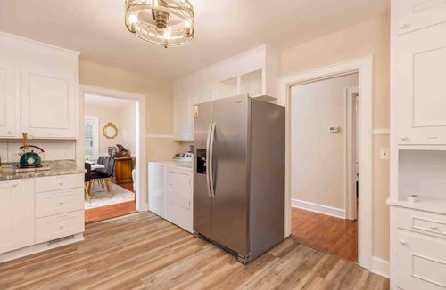 High Point House | Westwood Retreat: Chic Interiors in a Premier Neighborhood