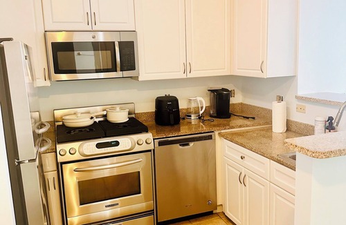Mount Vernon Triangle Apartment | Where comfort meets convenience