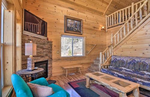 Meadow View Heights House | Whistling Woods Cabin Meadow Views and Gas Grill!