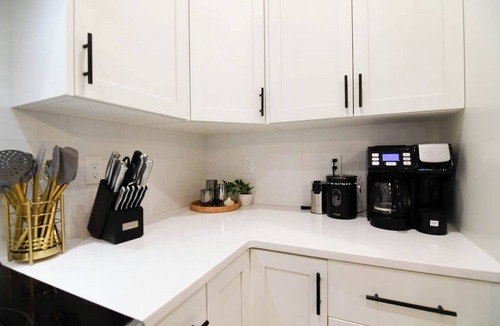 Veterans Park House | Whitewater Getaway-Charming 3-bedroom townhome with WiFi, AC in brilliant Boise