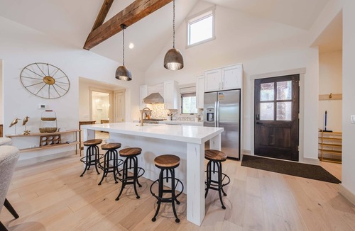 Eureka House | Wilderness Club Haven for 12!