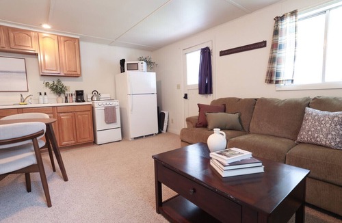 Colville Cabin | Wilderness West Resort Cabin 4
