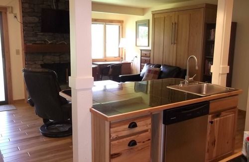 Moose Wilson Road Condo | Wildlife, Tram&Mountain Views, Creek, GTNP & Yellowstone, Free Bikes