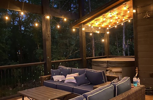 Broken Bow Cabin | WILL HIKE FOR TACOS luxury spacious cabin, cozy, quiet, amazing deck. sleeps 8
