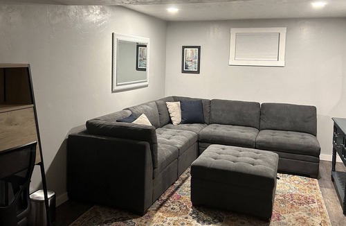 Riverfront Apartment | Williamsburg Grotto