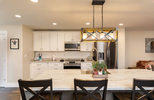 Teton Village House | Wind River 6: Beautifully Renovated Townhome - Walk to Lift