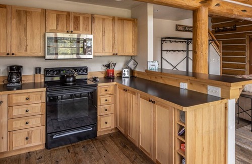 Powder Ridge House | Winter Availability! Charming Cabin with Ski-In/Ski-Out Access! Hot Tub! Views!
