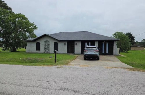 Port Arthur House | Wonderful 3-bedroom house with AC in welcoming Port Arthur