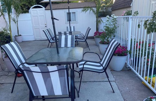 Bungalow Heaven House | Wonderful 4-bedroom house with AC in charming Pasadena